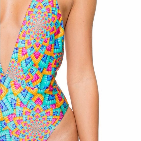 Luli Fama Star Girl Colorful Reversible One Piece Swimsuit - Picture 3 of 8